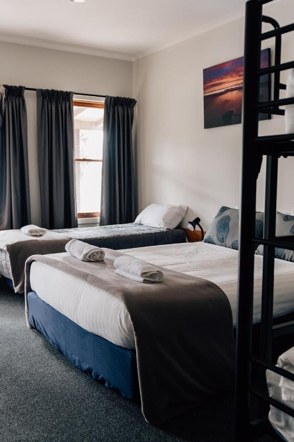 Port Albert Motel Dış mekan fotoğraf